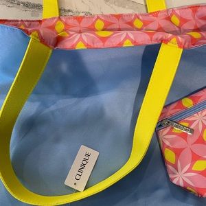 Clinique tote and makeup bag